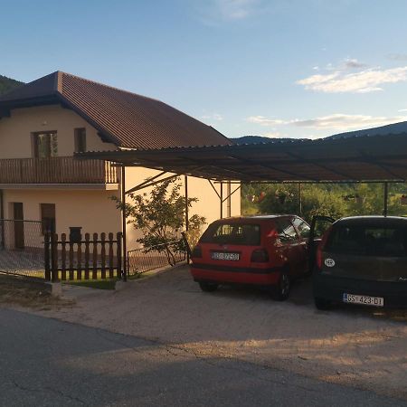 Apartman Nika Otocac Exterior photo